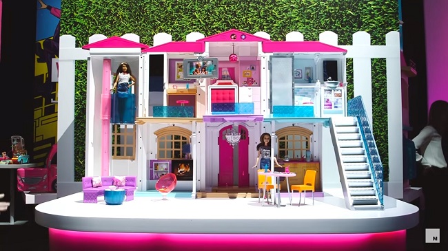 maison barbie hello dreamhouse