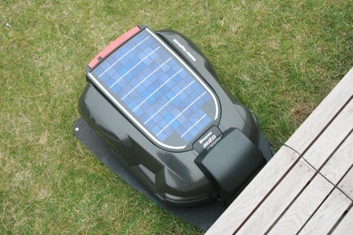 husqvarna-solar-power-automower2